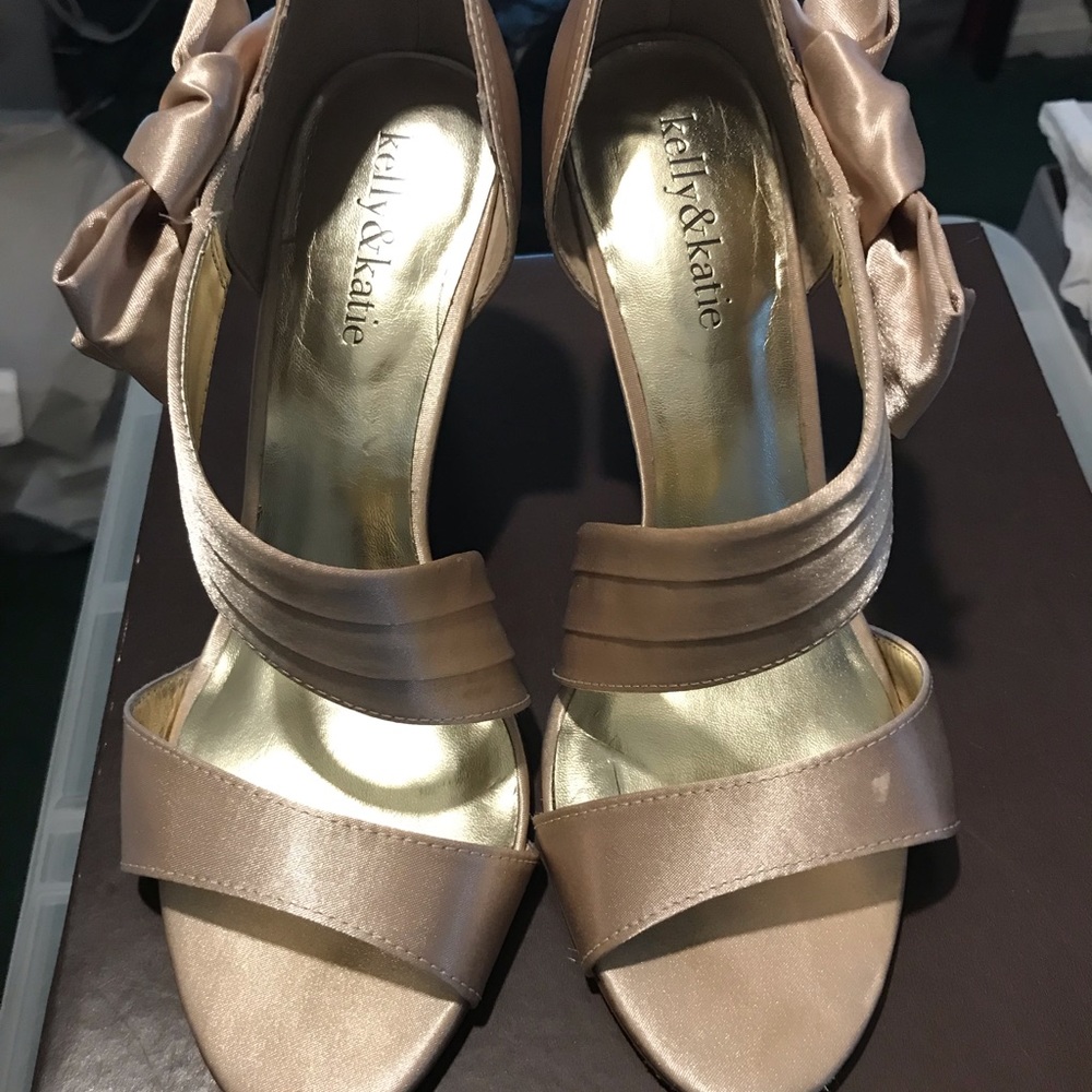 Shoes - Picture 2 of 2